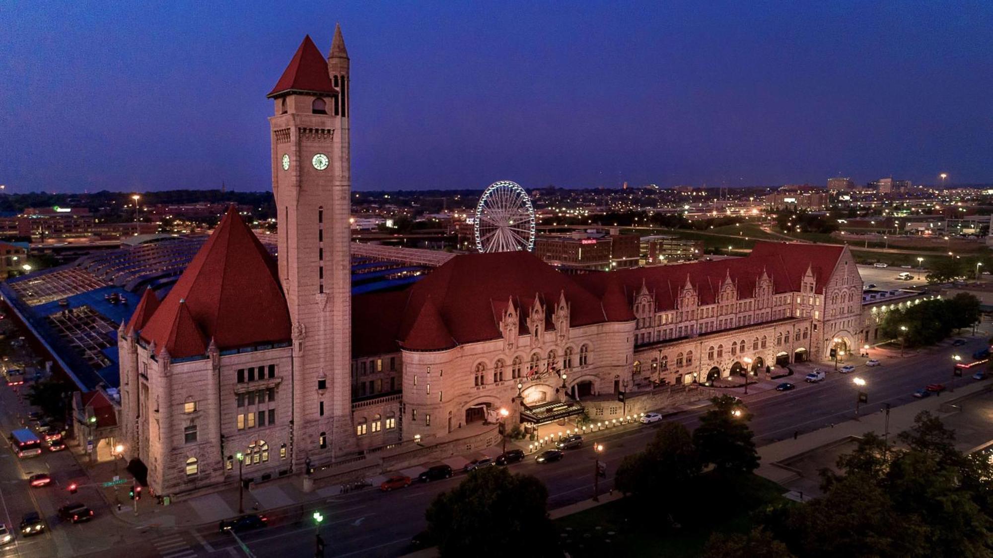 St. Louis Union Station Hotel, Curio Collection By Hilton Exteriér fotografie